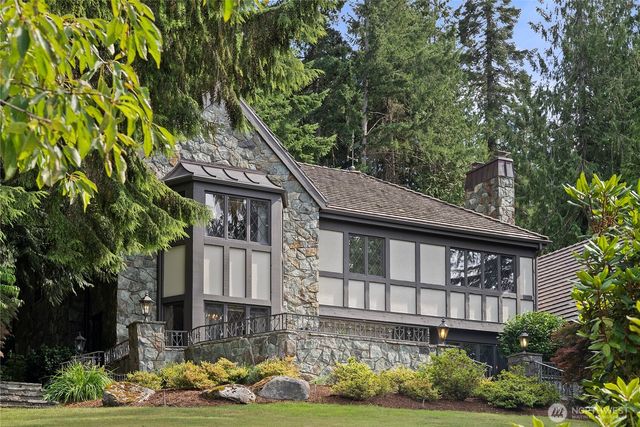 4430 Green Cove Street NW, Olympia, WA 98502