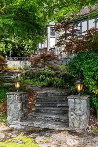 4430 Green Cove Street NW, Olympia, WA 98502