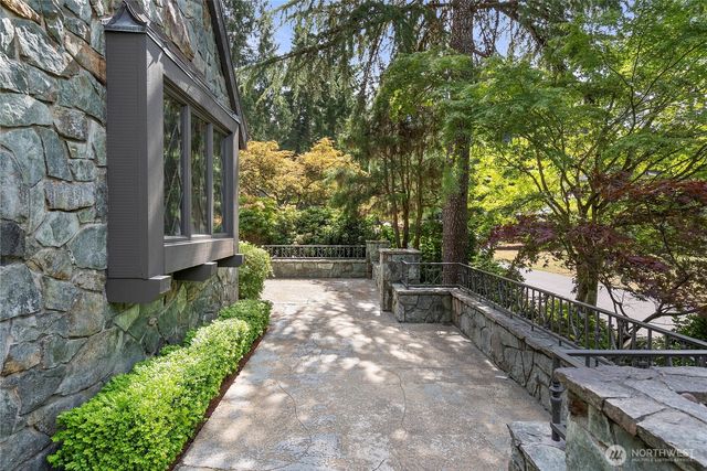 4430 Green Cove Street NW, Olympia, WA 98502