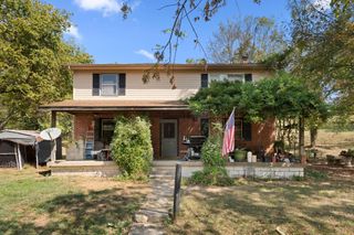 3890 Oregon Road, Versailles, KY 40383