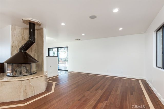 5660 Pine Cone Road, La Crescenta, CA 91214