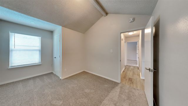 2 Saint Charles Place, Midlothian, TX 76065