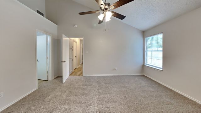2 Saint Charles Place, Midlothian, TX 76065