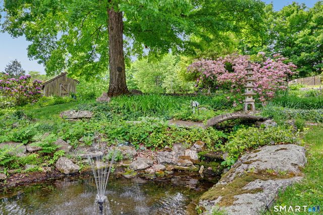 1A and 3 Satterlee Road, New Fairfield, CT 06812