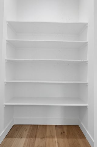 1744 E Cobblestone Drive, Ozark, MO 65721