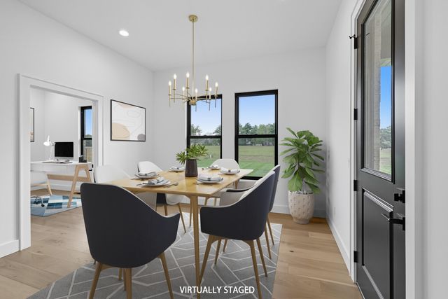 1744 E Cobblestone Drive, Ozark, MO 65721