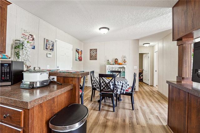 2496 Venture Drive, Gainesville, GA 30506