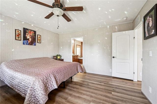 2496 Venture Drive, Gainesville, GA 30506