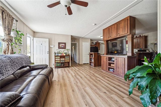 2496 Venture Drive, Gainesville, GA 30506