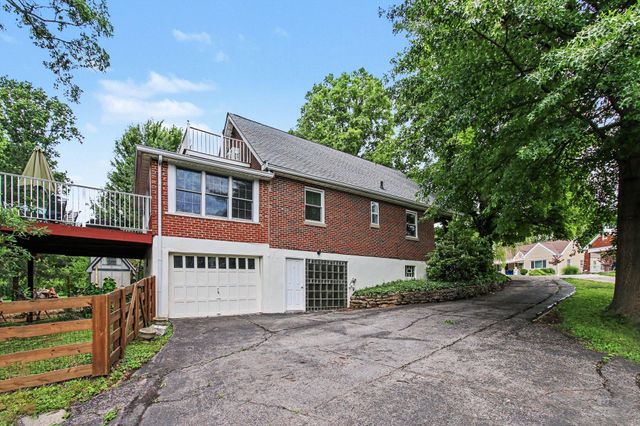 26 Lake Street, Fort Wright, KY 41011