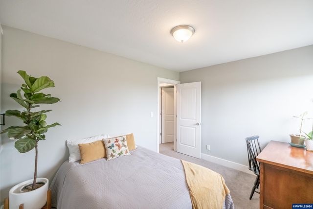208 NW Lewisburg Av, Corvallis, OR 97330