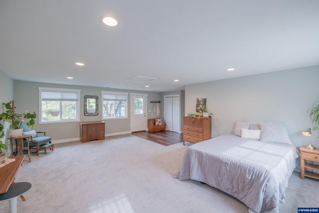 208 NW Lewisburg Av, Corvallis, OR 97330