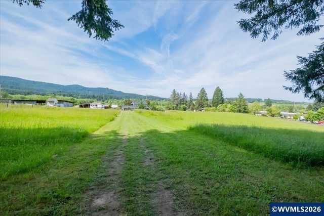 208 NW Lewisburg Av, Corvallis, OR 97330