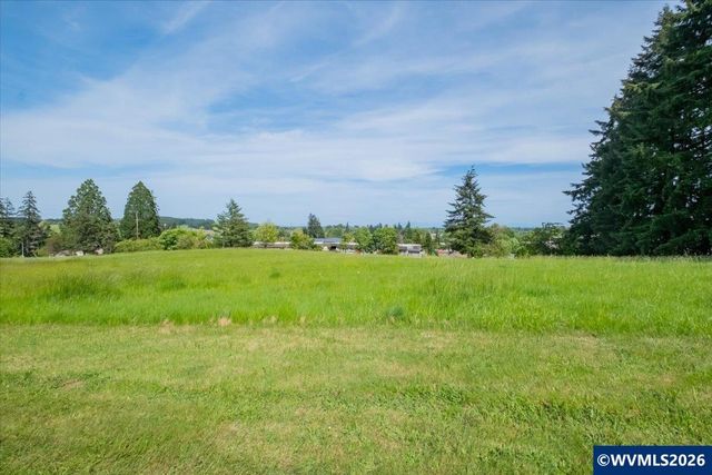 208 NW Lewisburg Av, Corvallis, OR 97330