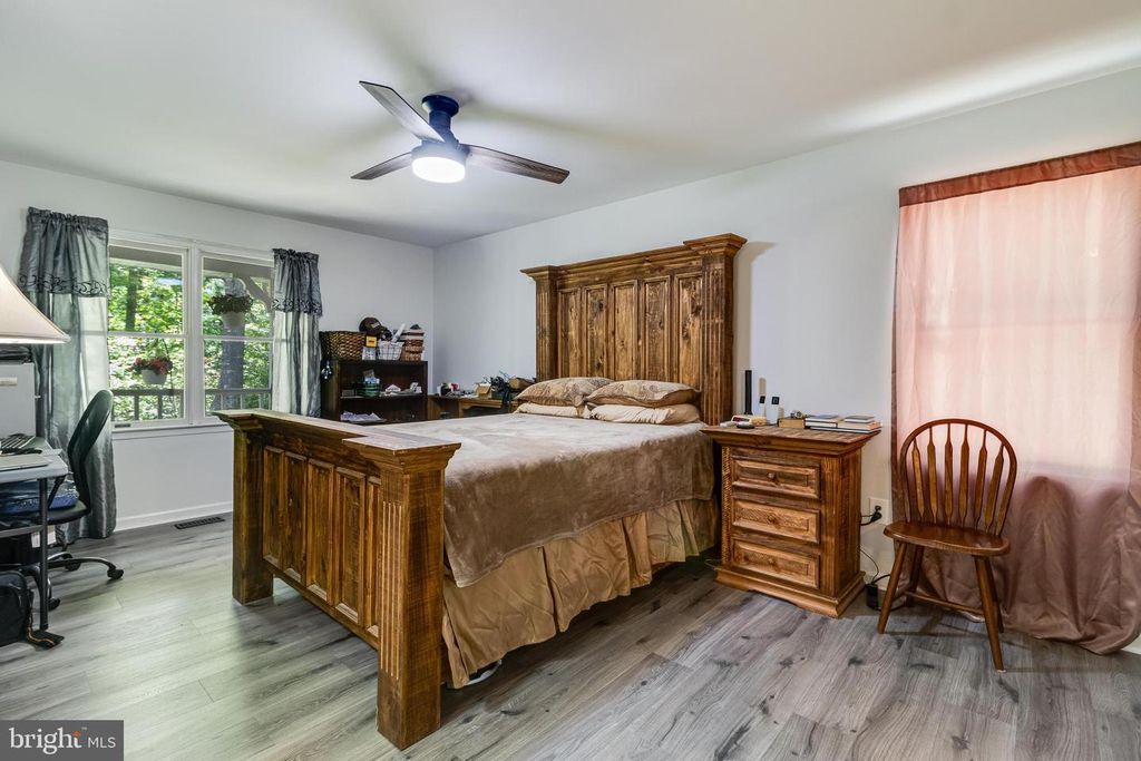 Image 12 of property listing at 39830 STILLWATER WAY, Mechanicsville, MD 20659