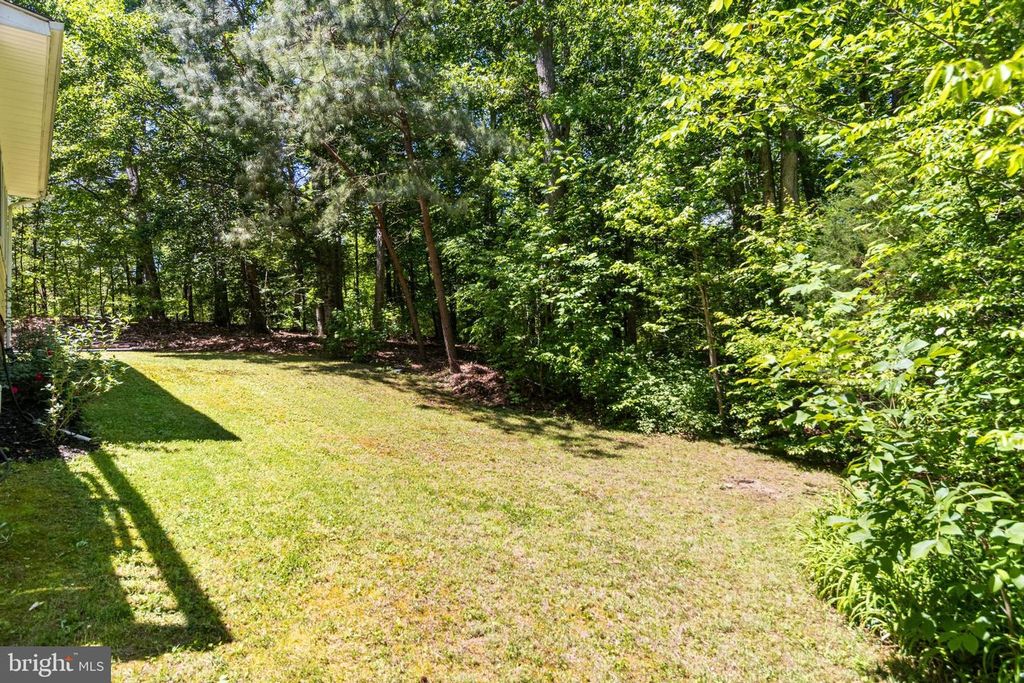 Image 21 of property listing at 39830 STILLWATER WAY, Mechanicsville, MD 20659