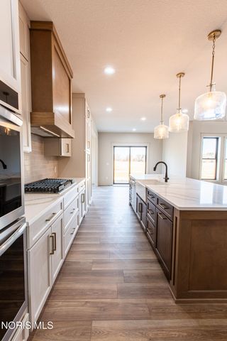 9420 Kimball, Sylvania, OH 43560