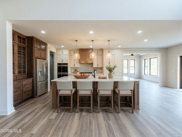 9420 Kimball, Sylvania, OH 43560