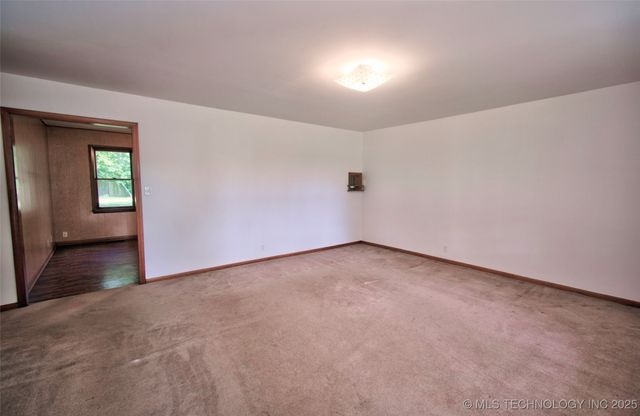 604 Spring, Checotah, OK 74426