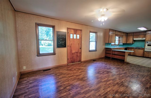 604 Spring, Checotah, OK 74426