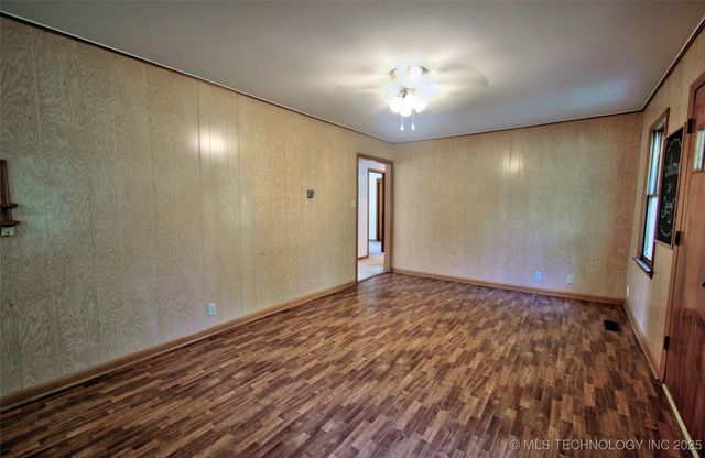 604 Spring, Checotah, OK 74426