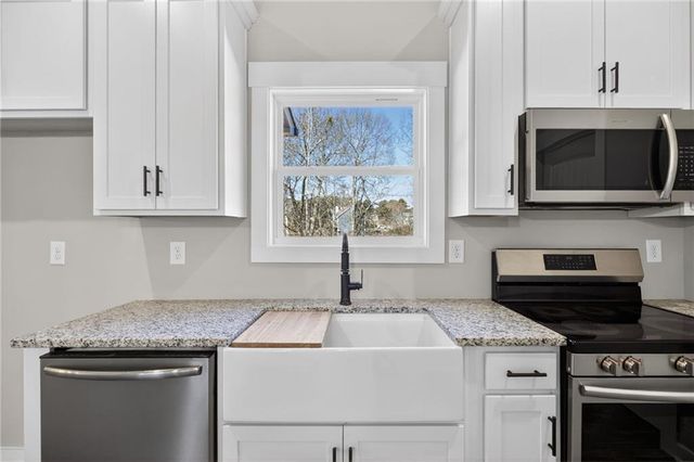 1549 Winn Road, Douglasville, GA 30134