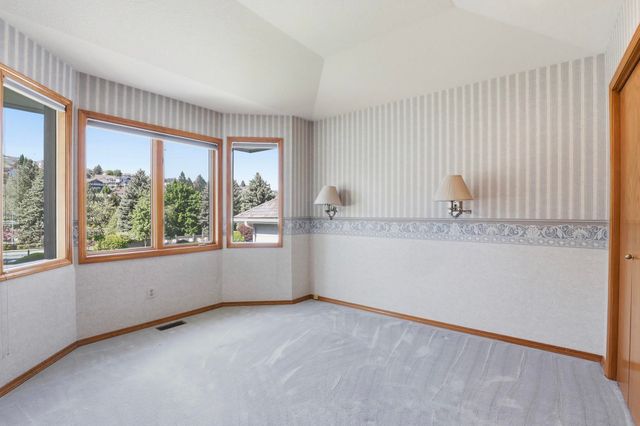 8710 E Boardwalk Ln, Spokane, WA 99212