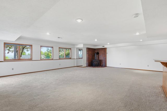 8710 E Boardwalk Ln, Spokane, WA 99212