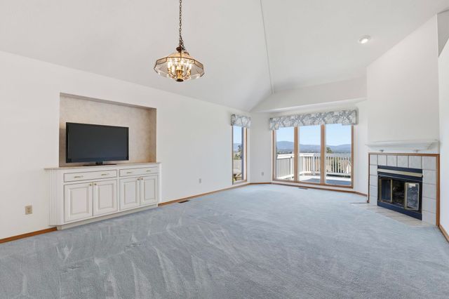 8710 E Boardwalk Ln, Spokane, WA 99212