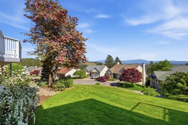 8710 E Boardwalk Ln, Spokane, WA 99212