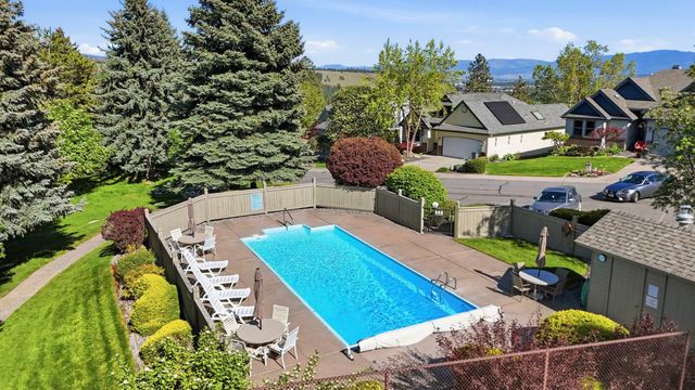 8710 E Boardwalk Ln, Spokane, WA 99212