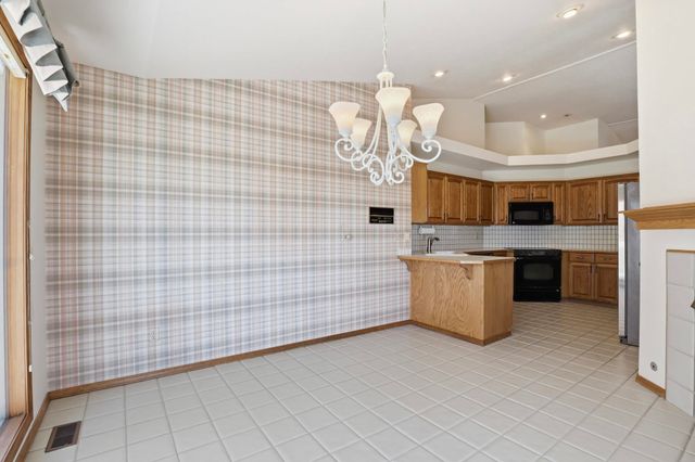 8710 E Boardwalk Ln, Spokane, WA 99212