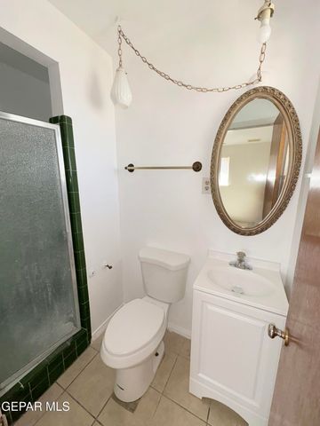 9406 Montgomery Drive, El Paso, TX 79924