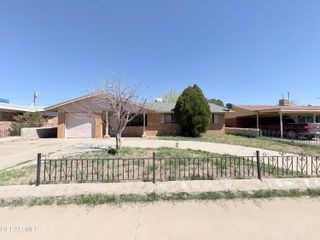 9406 Montgomery Drive, El Paso, TX 79924