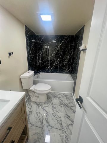 6407 Harrison Avenue, Hammond, IN 46324