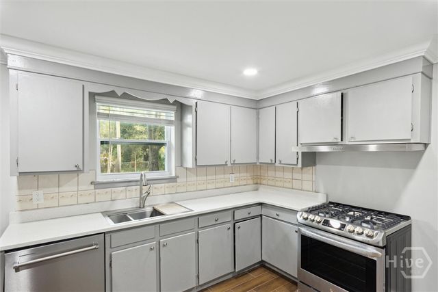 2122 Biscayne Drive, Savannah, GA 31406