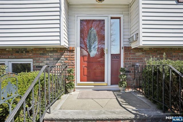 600 Martin Avenue, Oradell, NJ 07649