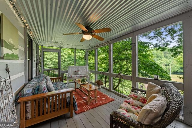 138 Wolf Creek Estates, Mineral Bluff, GA 30559