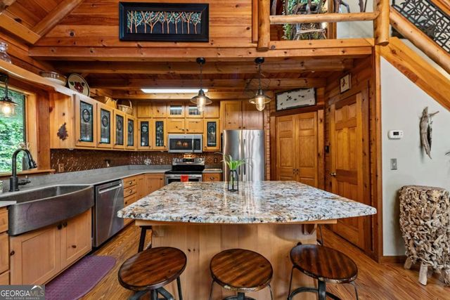 138 Wolf Creek Estates, Mineral Bluff, GA 30559