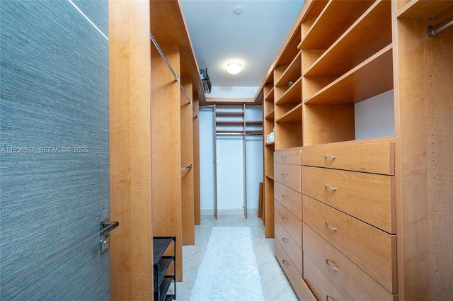 15901 Collins Ave 3807, Sunny Isles Beach, FL 33160