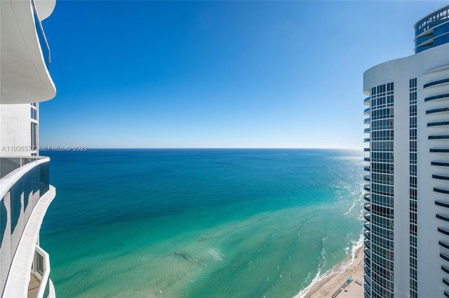 15901 Collins Ave 3807, Sunny Isles Beach, FL 33160