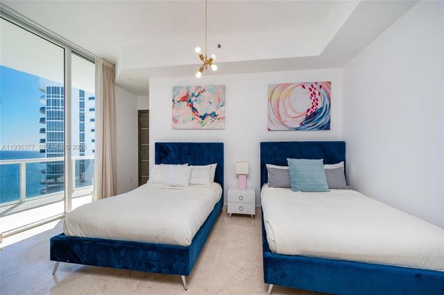 15901 Collins Ave 3807, Sunny Isles Beach, FL 33160