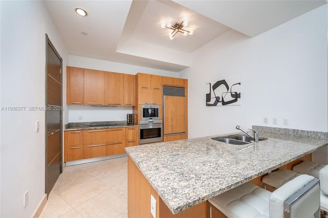 15901 Collins Ave 3807, Sunny Isles Beach, FL 33160