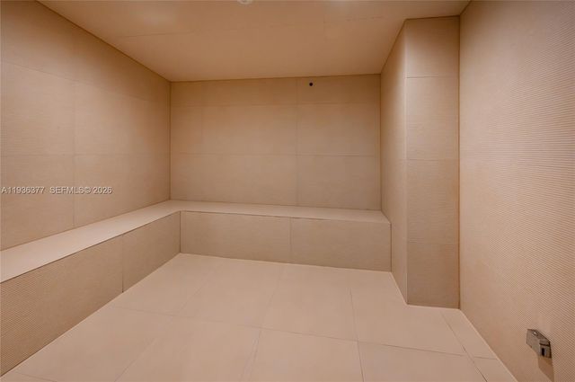 15901 Collins Ave 3807, Sunny Isles Beach, FL 33160