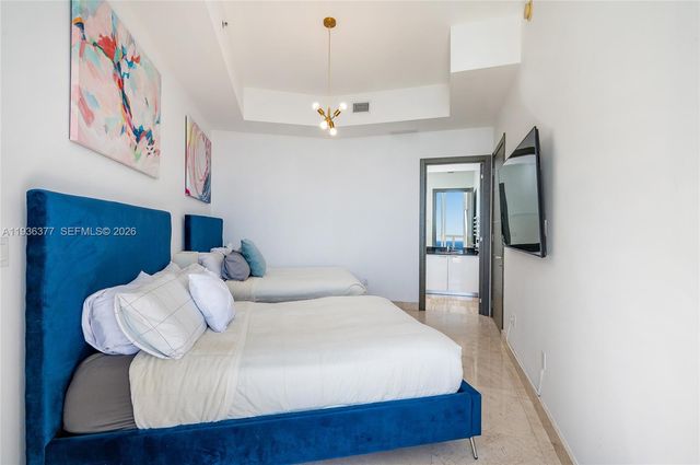 15901 Collins Ave 3807, Sunny Isles Beach, FL 33160