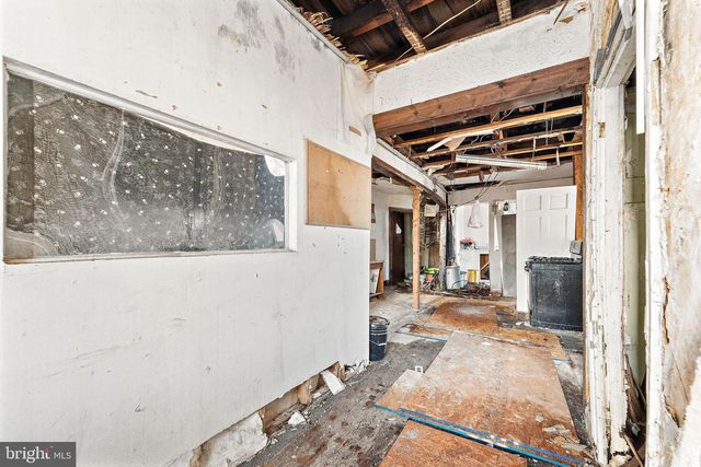 913 PEARL ST, Camden, NJ 08102