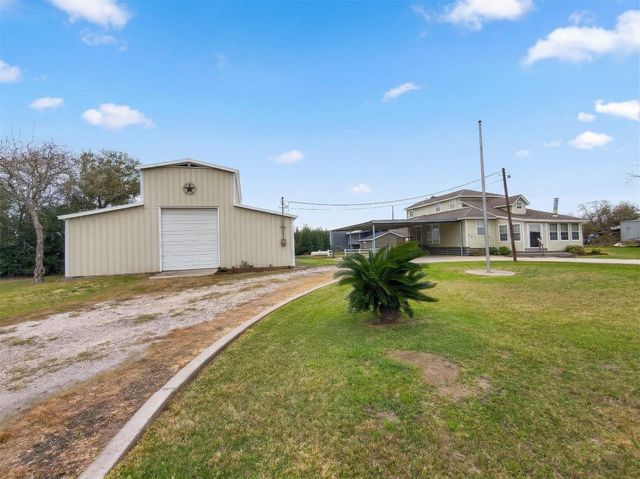 542 16th Street, Dickinson, TX 77539
