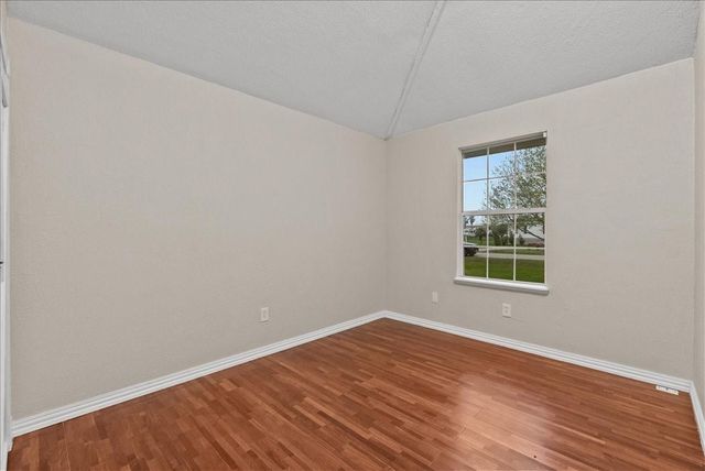 542 16th Street, Dickinson, TX 77539