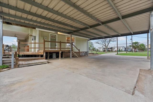 542 16th Street, Dickinson, TX 77539