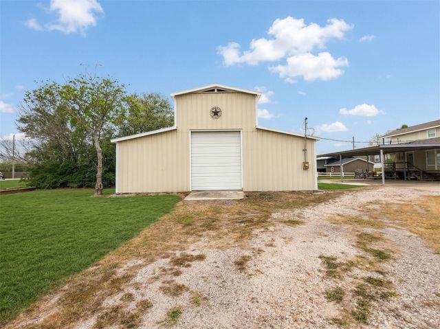 542 16th Street, Dickinson, TX 77539